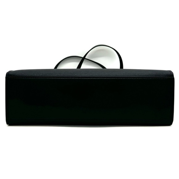 Michael Kors Large MF Pocket Shoulder Tote Bag & Double Zip Wallet Black/Gold - Picture 6 of 16